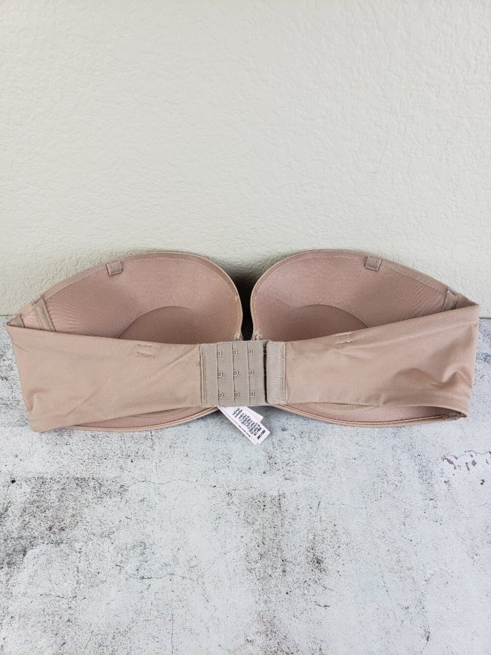Victoria's Secret 38C Very Sexy Bombshell Add-2-Cups Push-Up Strapless Bra - Picture 4 of 12